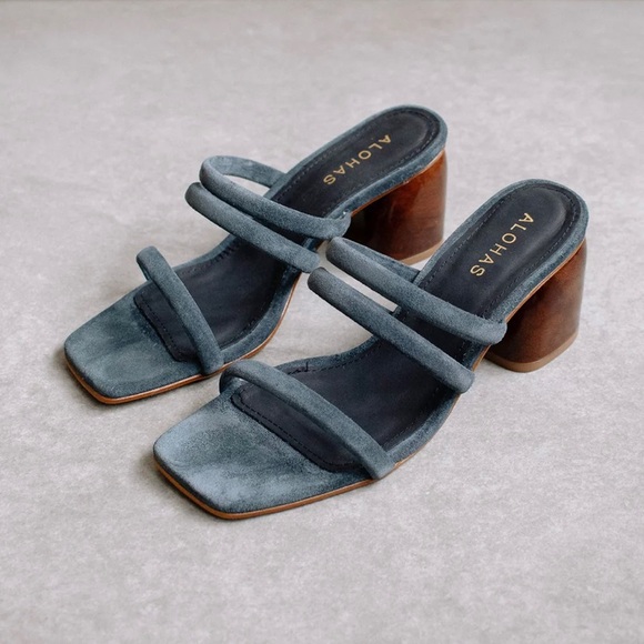 In search of aloha’s sandals - Picture 3 of 3